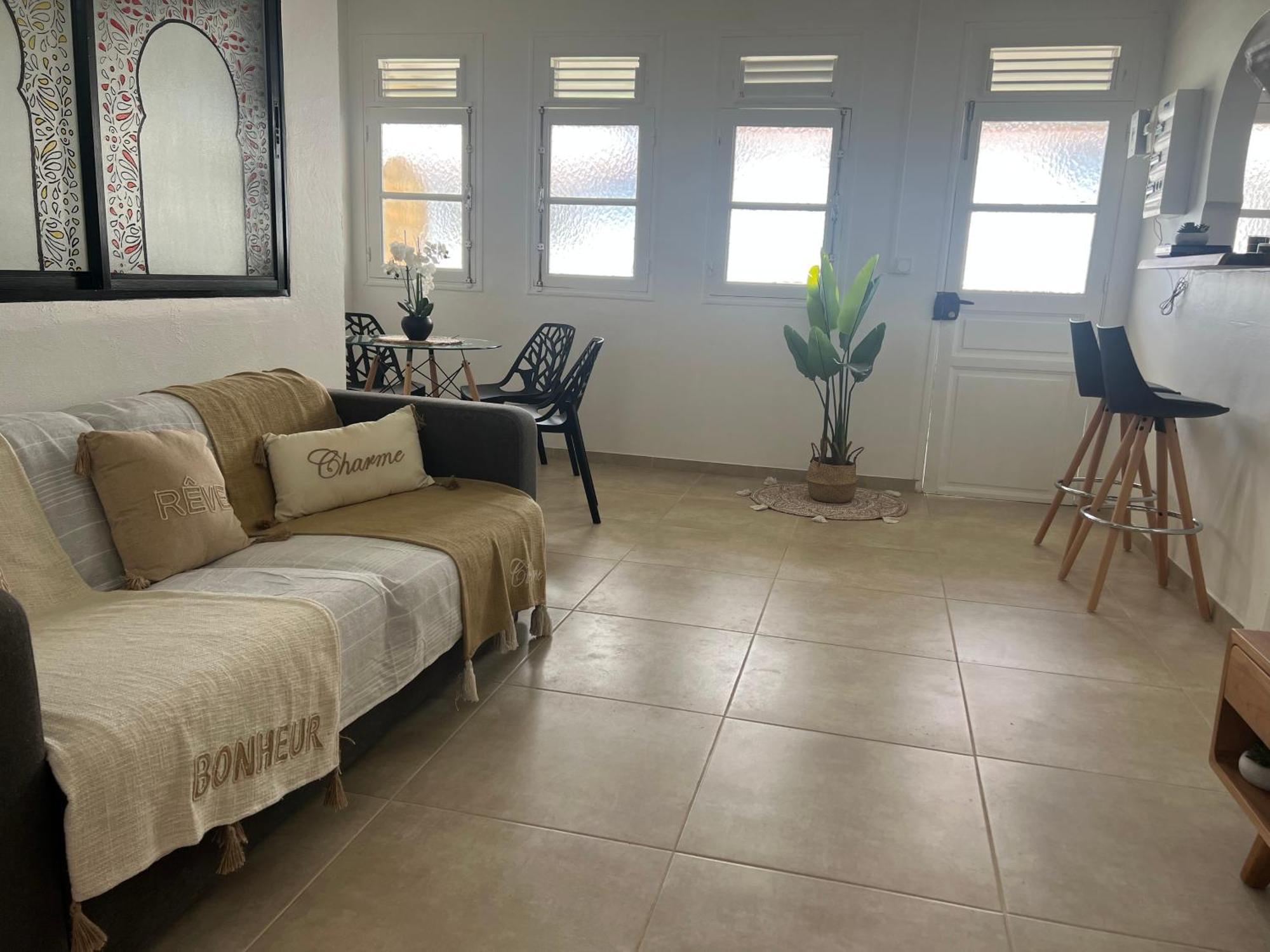 Appartement 2 Chambres Sainte-Luce Ngoại thất bức ảnh